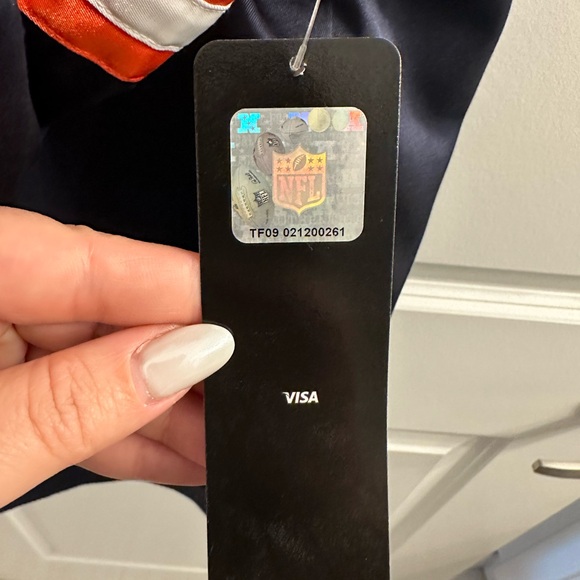 Mitchell & Ness NFL Chicago Bears Gameday Navy Blue Satin Jacket size M -BNWT - Picture 8 of 11